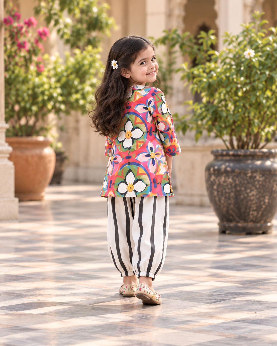 Phool & Stripe kat Designer Ethnic Sets