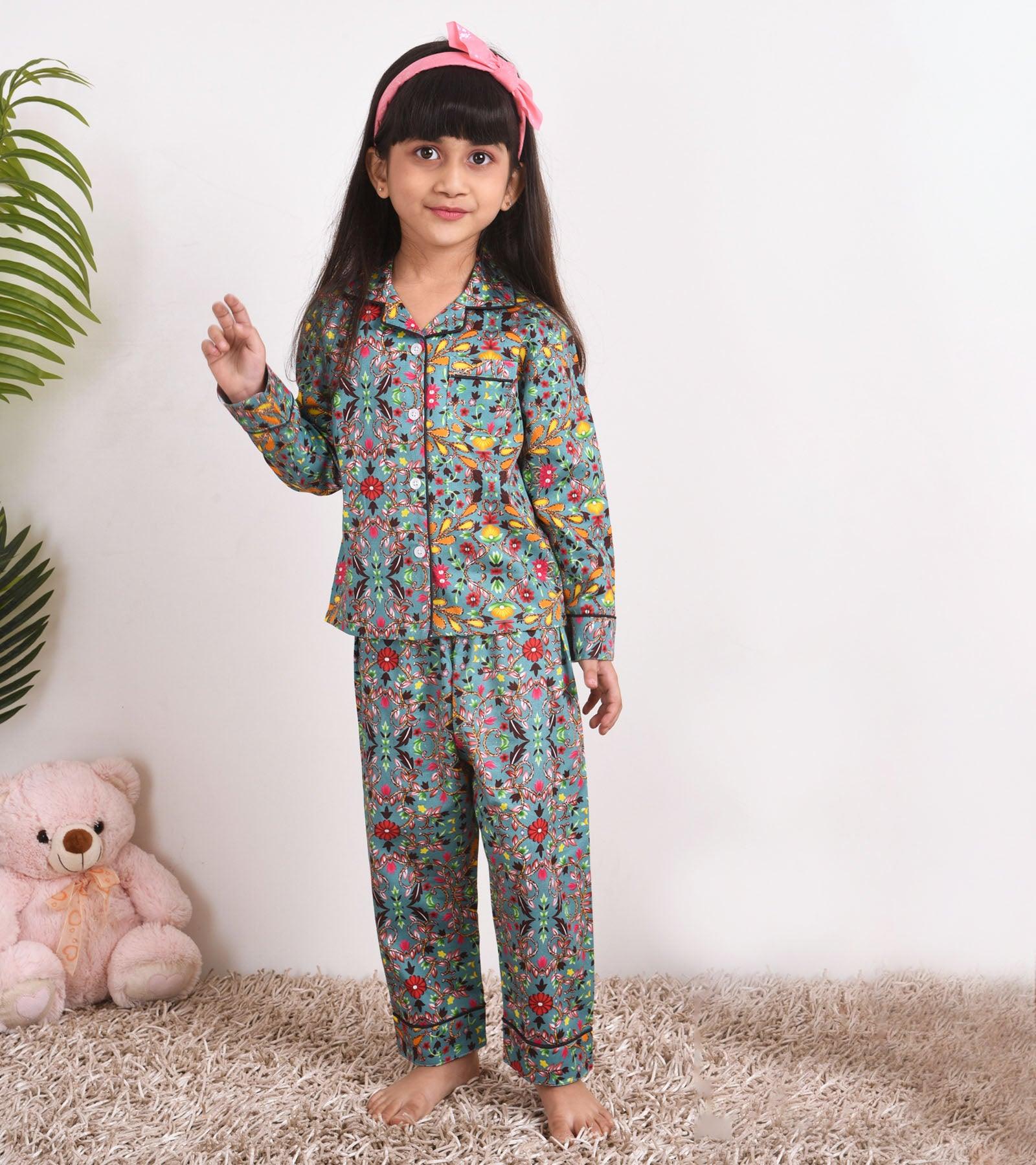 Indiana Motif Printed Girls Nightsuit Set - koochi Poochi