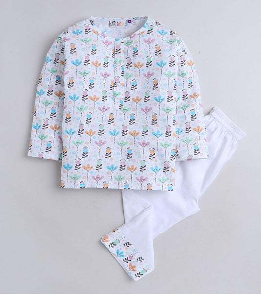 Standing Leaf Printed Pyjama Kurta Set
